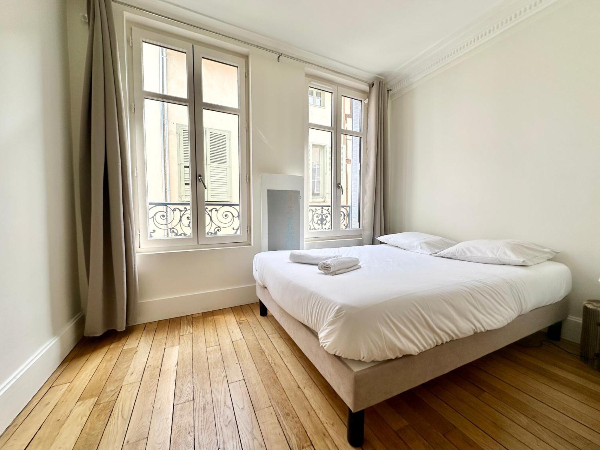 L'Haussmannien, Splendide Et Lumineux Appartement Limoges Buitenkant foto